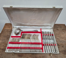 Ménagère couverts métal