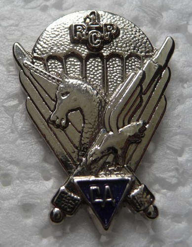 Pin militaire la - pin's,