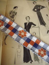 **** ANCIEN GALON JACQUARD VINTAGE GROSSE FLEURS MAFALDA  vendu au mètre