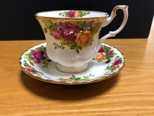 Soucoupe tasse royal albert - royal,