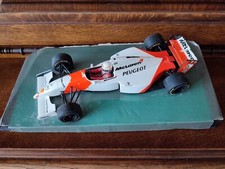 F1 McLAREN PEUGEOT MP4/9 formule 1 # 8 BRUNDLE 1994 au 1/18 MINICHAMPS 530941808