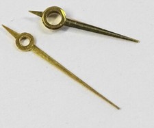 PAIRE ANCIENNES AIGUILLES MONTRE AS SCHILD 1220 DOREES