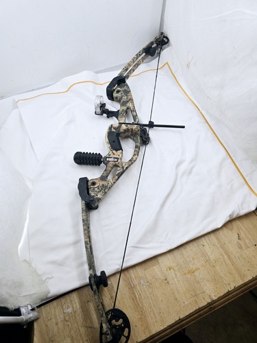 Hoyt zr200 compound bow - compound,
