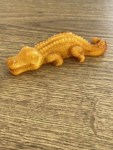 Ancien crocodile ambre - ancien,