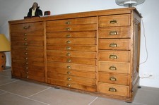 Ancien meuble de métier /