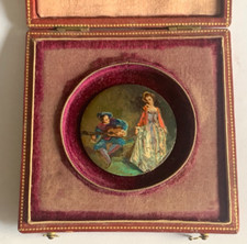 peinture miniature sur nacre ,musicien, scène 18 -ème, coffret médaille