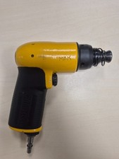 Marteau à riveter pneumatique