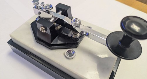 Mound morse code - hi, hk-1z