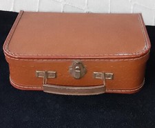 Ancienne valisette carton recouvert skaï marron enfant / poupée année 1940 