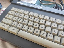 AMSTRAD CPC 6128 + 20 JEUX - Courroie neuve -en excellent état