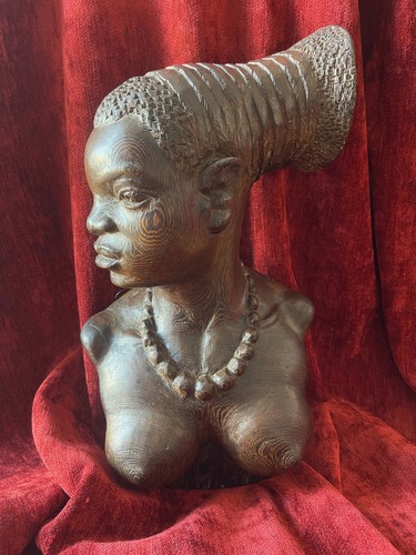 Unique grande sculpture