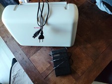 machine à coudre SINGER FUTURA 4000 professionnel +broderie