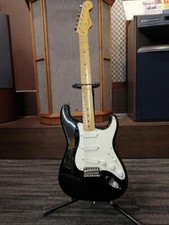 Guitare électrique MIJ
