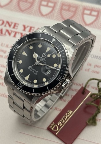 Tudor submariner mini sub - tudor,