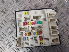 Boitier Fusible USM - RENAULT MEGANE III (3) 1.5L DCI - Référence : 284B61871R