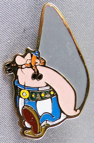 Asterix broche métal - asterix,