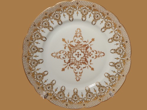 élégant plat art déco - Élégant,