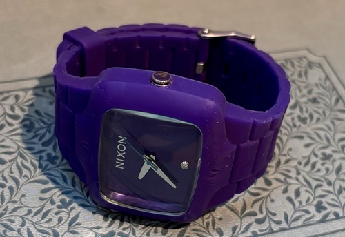 Nixon yes real - nixon, real”