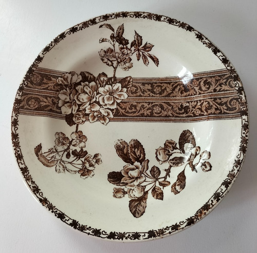 Assiette ancienne décor