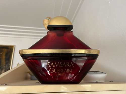 Bouteille parfum factice - bouteille,