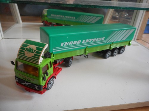 Siku volvo remorque turbo - 7, +