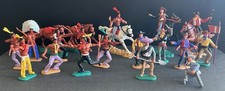 Vintage - 1960 - 19 figurines cowboys et indiens et 5 chevaux - Timpo