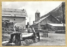 05– CPSM MOLINES-EN-QUEYRAS - FONTGILLARDE - Fontaine du Vin - Édit. Combier