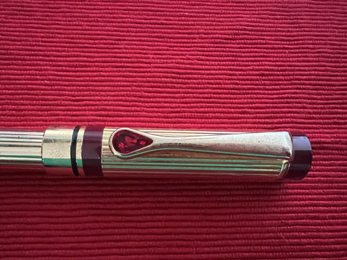 Stylo plume doré - plume, À
