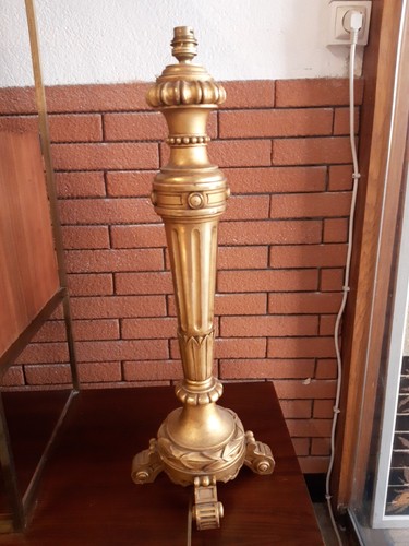 Pied lampe bois - en,