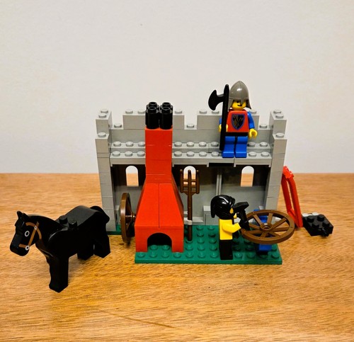 Lego castle 6040 - 6040, forge
