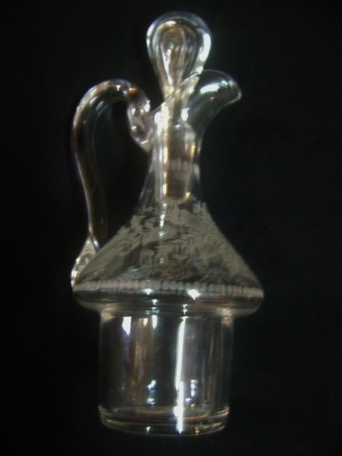 Ancien huilier cristal blanc - huilier,