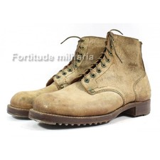 Brodequins Français M-1945 datés 1951 - Armée Française  ( matériel original )