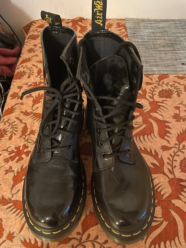 Martens 1460 black patent - martens,
