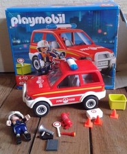 PLAYMOBIL 4822 voiture pompiers  avec 1 pompiers supplementaire