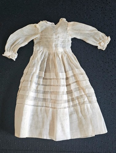 Ancienne petite robe pour - ancienne,