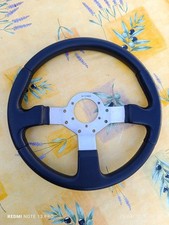 Volant Cuir Iso Delta de