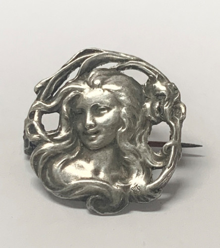 Broche ancienne femme argent