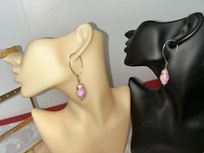 boucle d oreille rose matriochka poupée russe clip ou non