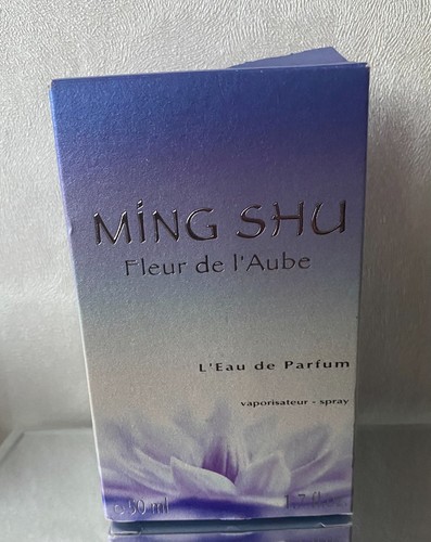 Ming shu fleur - fleur, l'aube