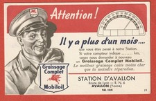 CPA PUBLICITE - MOBILOIL - ATTENTION GRAISSAGE COMPLET - AVALLON - POMPISTE