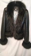 Magnifique veste en cuir Agneau femme véritable fourrure, Taille S, État Neuf 