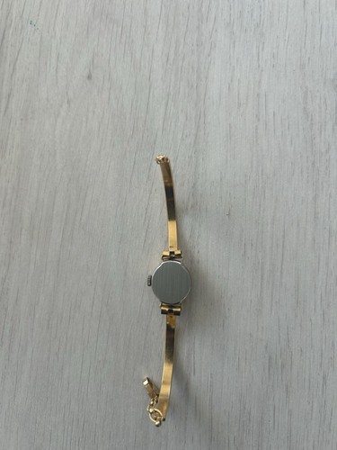Image montre une - montre, petite