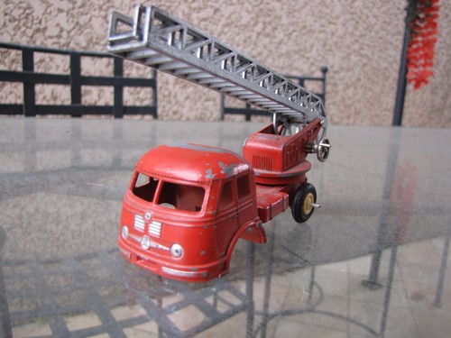 Gama camion pompier - gama,