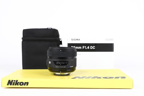 Sigma 30mm art - dc, +