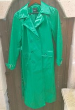 impermeable vinyle brillant