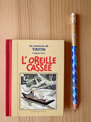 Hergé tintin l oreille - tintin, *