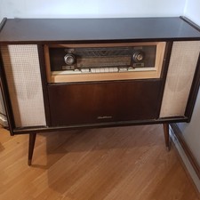 Meuble combine radio/tourne disque vintage 60/65