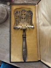 pelle a asperges vers 1900