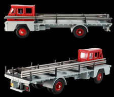 1/43 ème DAN TOYS  PORTE FER /  jouet ancien dinky toys