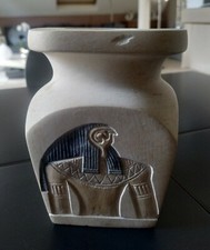 Vintage/Vase décoratif Égyptien beige en pierre reconstituée Motifs dieux Égypte